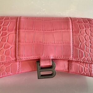 Brand NEW BALENCIAGA PURSE PINK with original Newman Marcus tag.$500 firm
